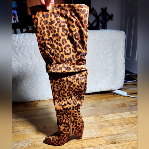 Cheetah boot heels Shania twain style - Picture 4 of 4